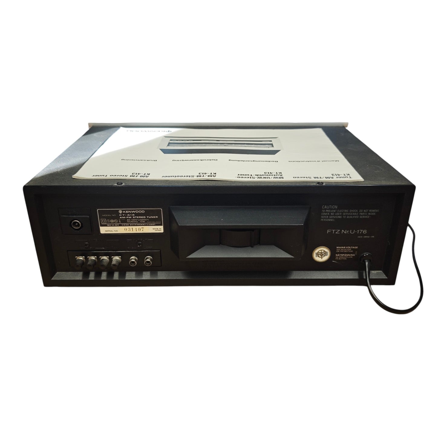 vintage Kenwood KT-413 AM-FM-Stereo-Tuner in silberner Ausführung mit analoger Skala