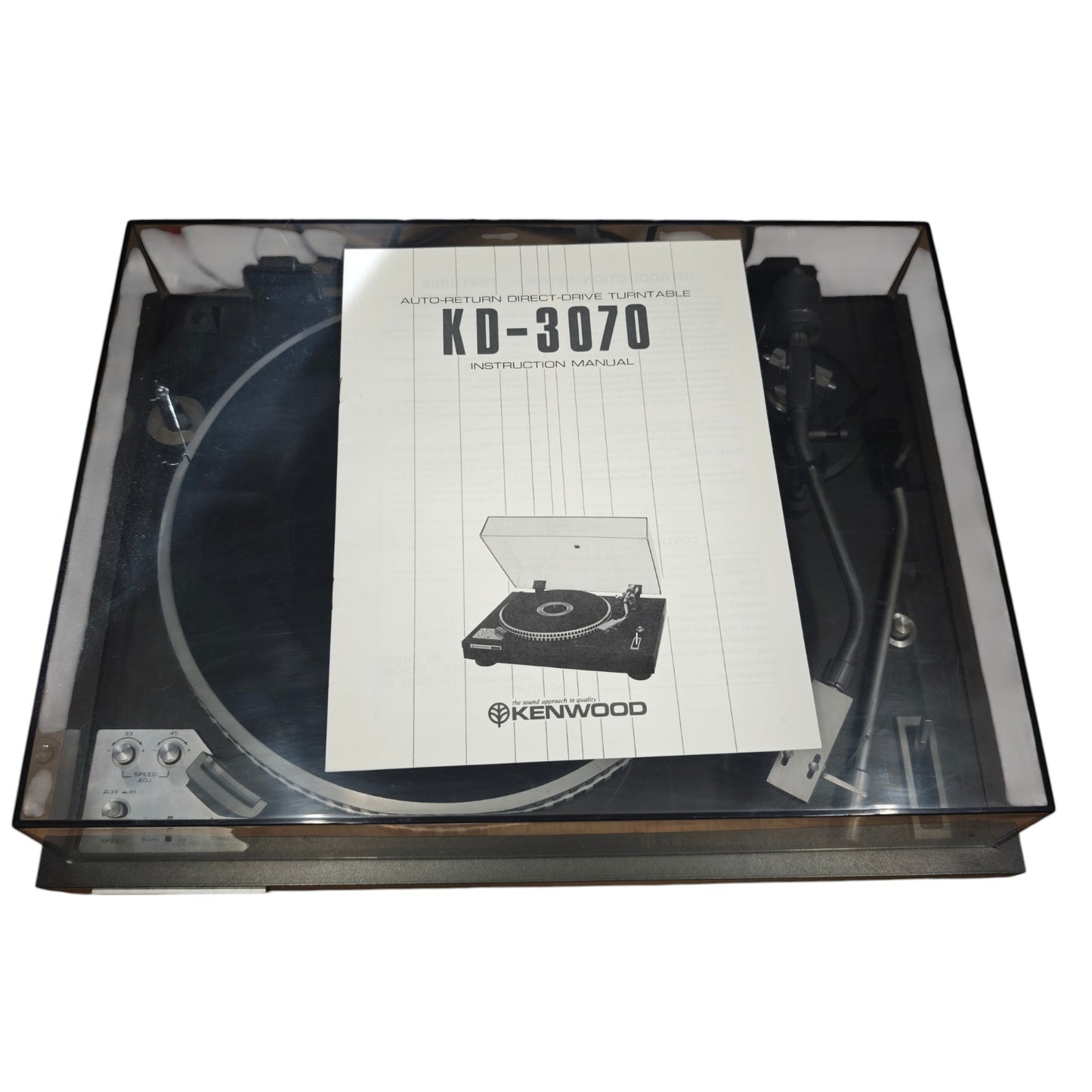 Kenwood KD-3070, ein klassischer Vintage-Plattenspieler mit Direktantrieb und Halbautomatik aus den späten 1970er