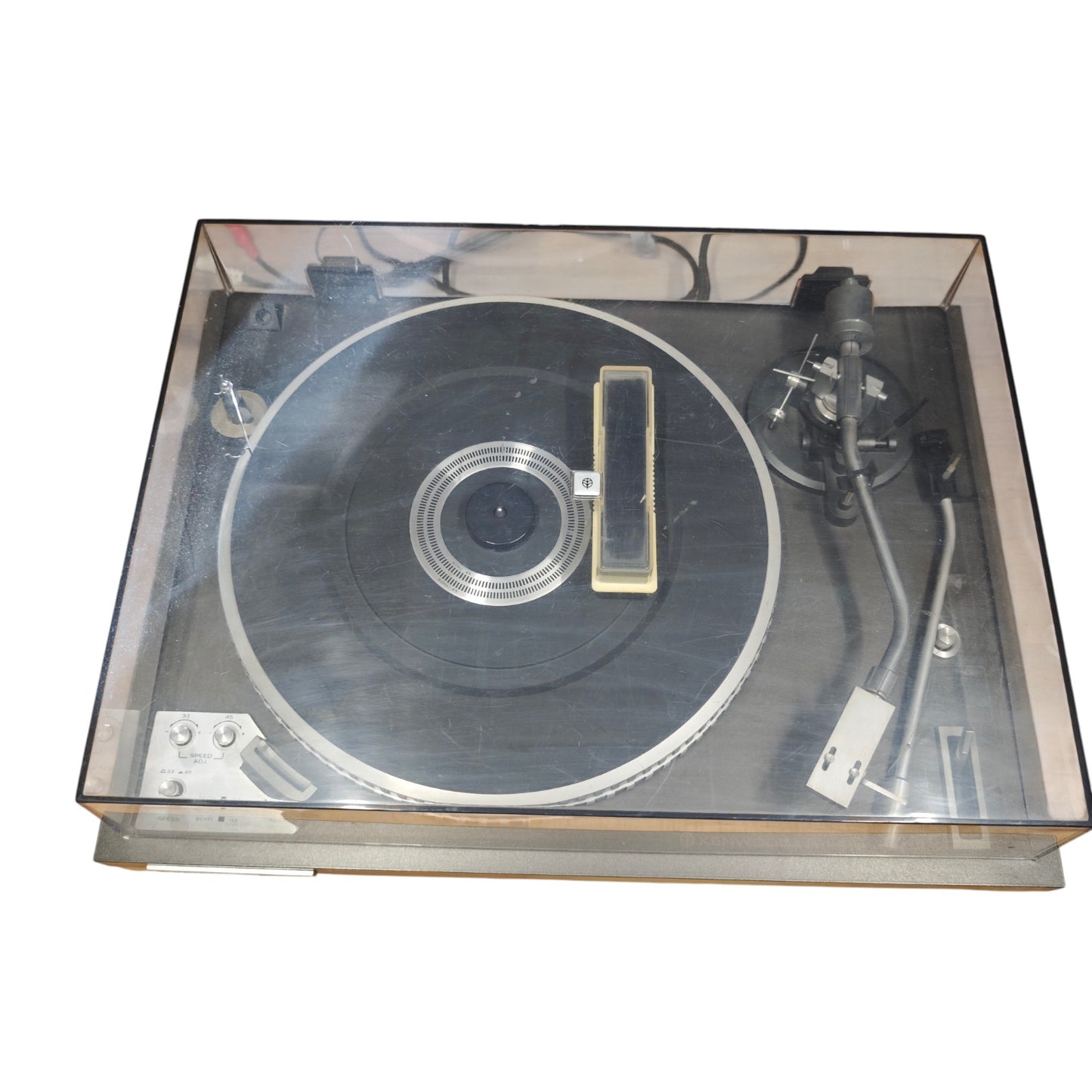 Kenwood KD-3070, ein klassischer Vintage-Plattenspieler mit Direktantrieb und Halbautomatik aus den späten 1970er