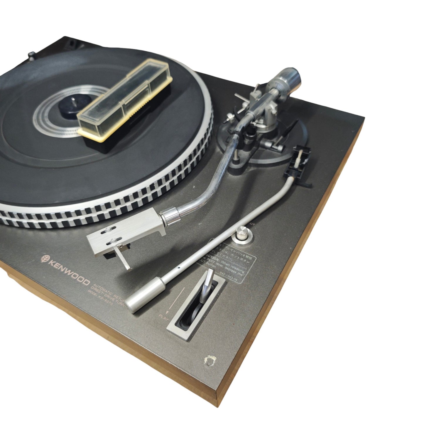 Kenwood KD-3070, ein klassischer Vintage-Plattenspieler mit Direktantrieb und Halbautomatik aus den späten 1970er
