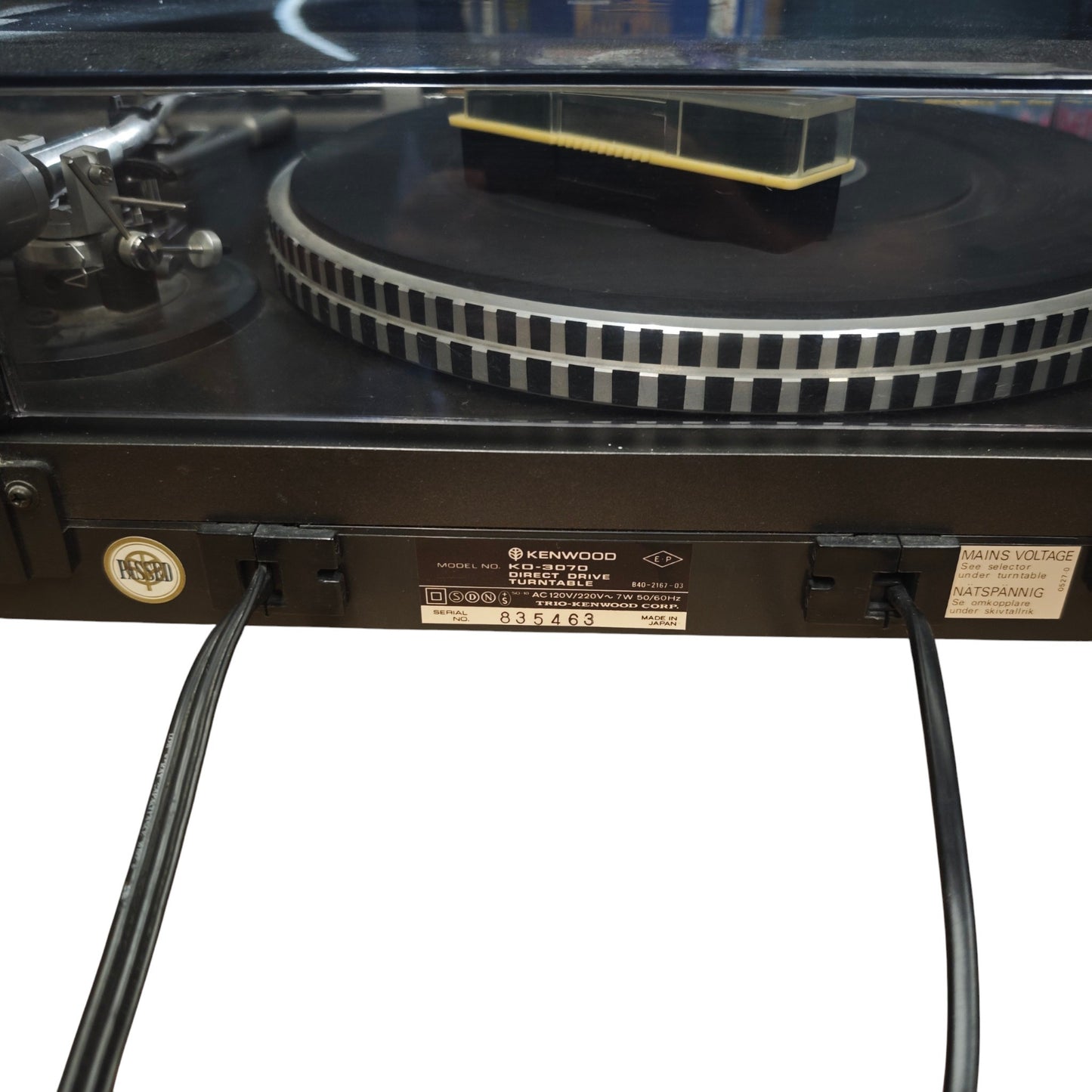 Kenwood KD-3070, ein klassischer Vintage-Plattenspieler mit Direktantrieb und Halbautomatik aus den späten 1970er