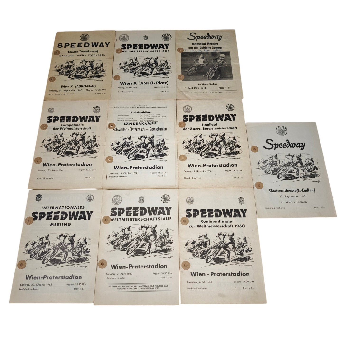 Programmhefte stammen aus den Jahren 1960 bis 1962 und dokumentieren internationale Speedway- und Weltmeisterschafts-Rennen im Wiener Praterstadion sowie im Stadion Wien X