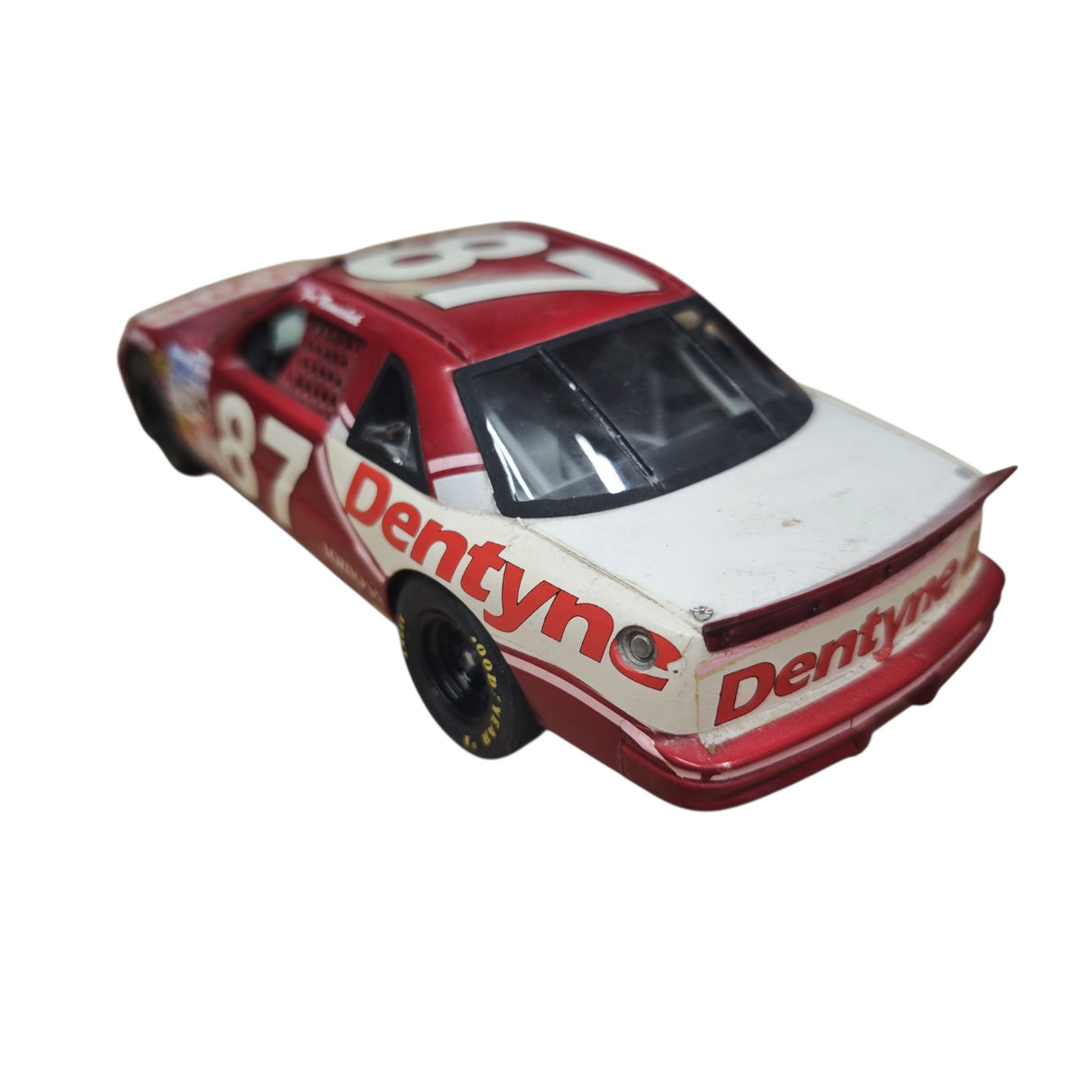 NASCAR-Modellauto Joe Nemechek Startnummer 87 und Dentyne Plastik Bausatz