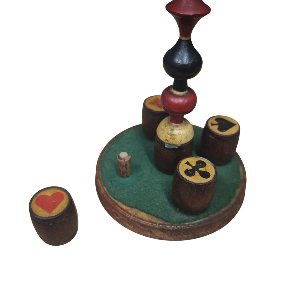 Alter Fässchenansager ein traditionelles Kartenspielzubehör aus Holz für Kartenspiele wie Schnapsen oder Tarock
