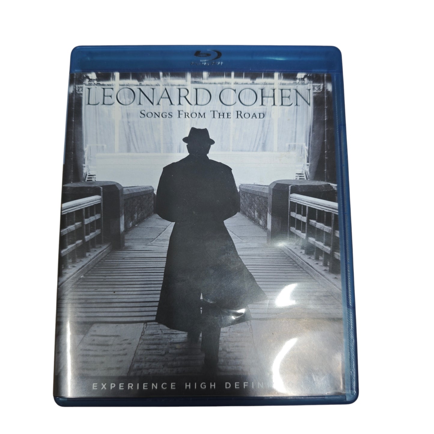Blu-ray-Ausgabe des Live-Albums „Songs from the Road“ von Leonard Cohen aus dem Jahr 2010