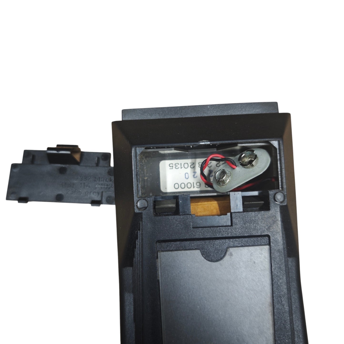 Philips RC 4001 ist eine Vintage-Infrarot-Fernbedienung aus den späten 1970er- oder frühen 1980er-Jahren, die typischerweise für ältere Philips-Fernseher