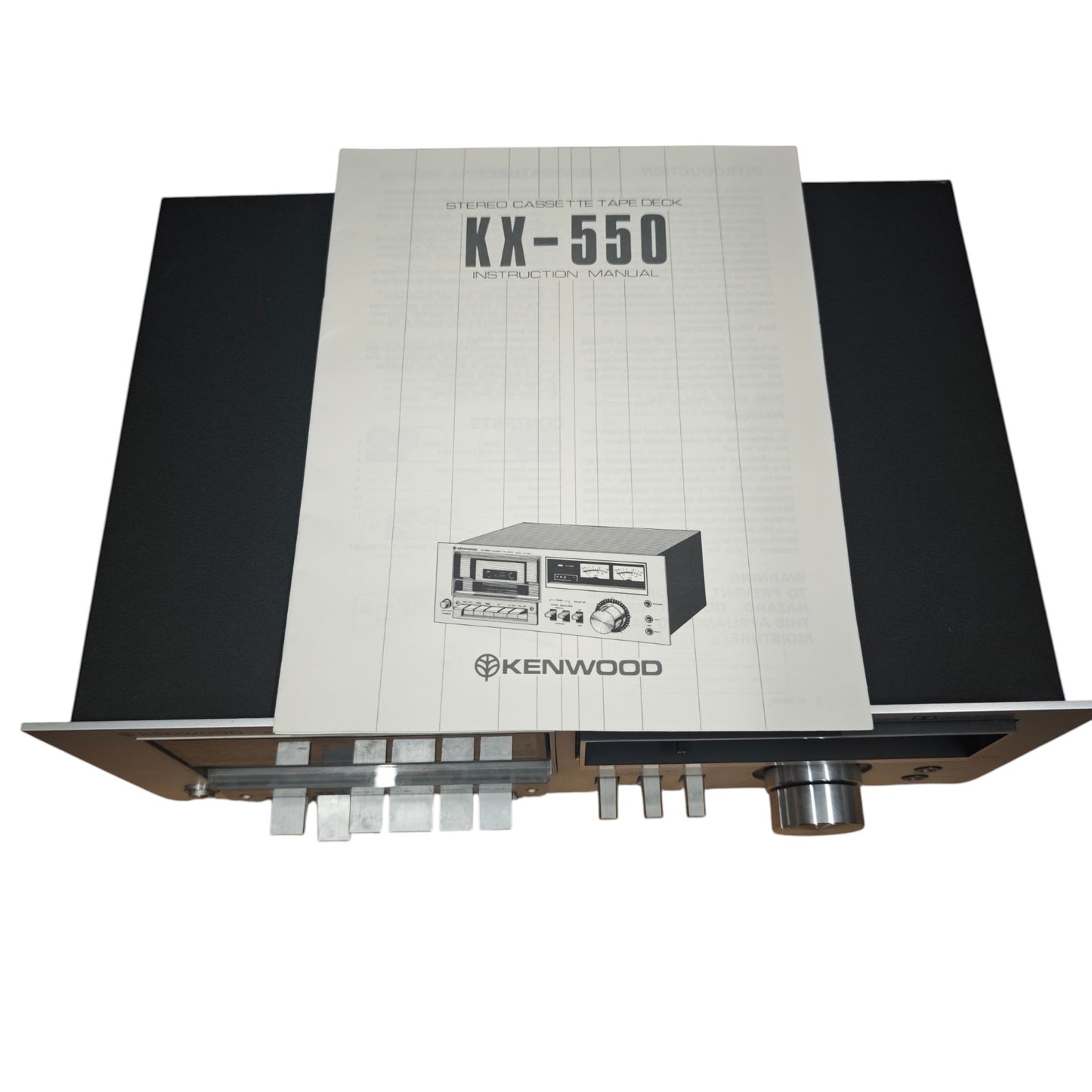 Kenwood KX-550, ein klassisches Stereo-Kassettendeck mit analogen VU-Meter-Anzeigen