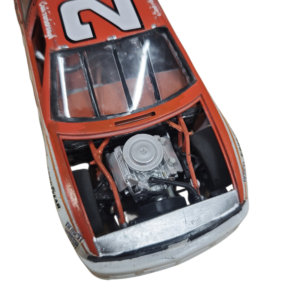 Modellauto NASCAR-Wagens  Cale Yarborough Startnummer 29  Hardee's-Lackierung