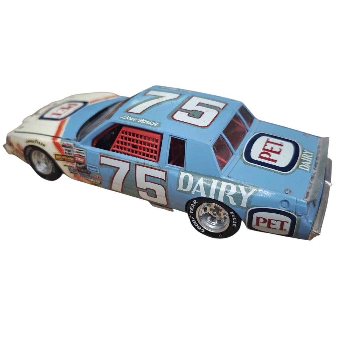 Modellauto NASCAR-Rennwagen Buick Regal Startnummer 75 PET Dairy Joe Ruttman