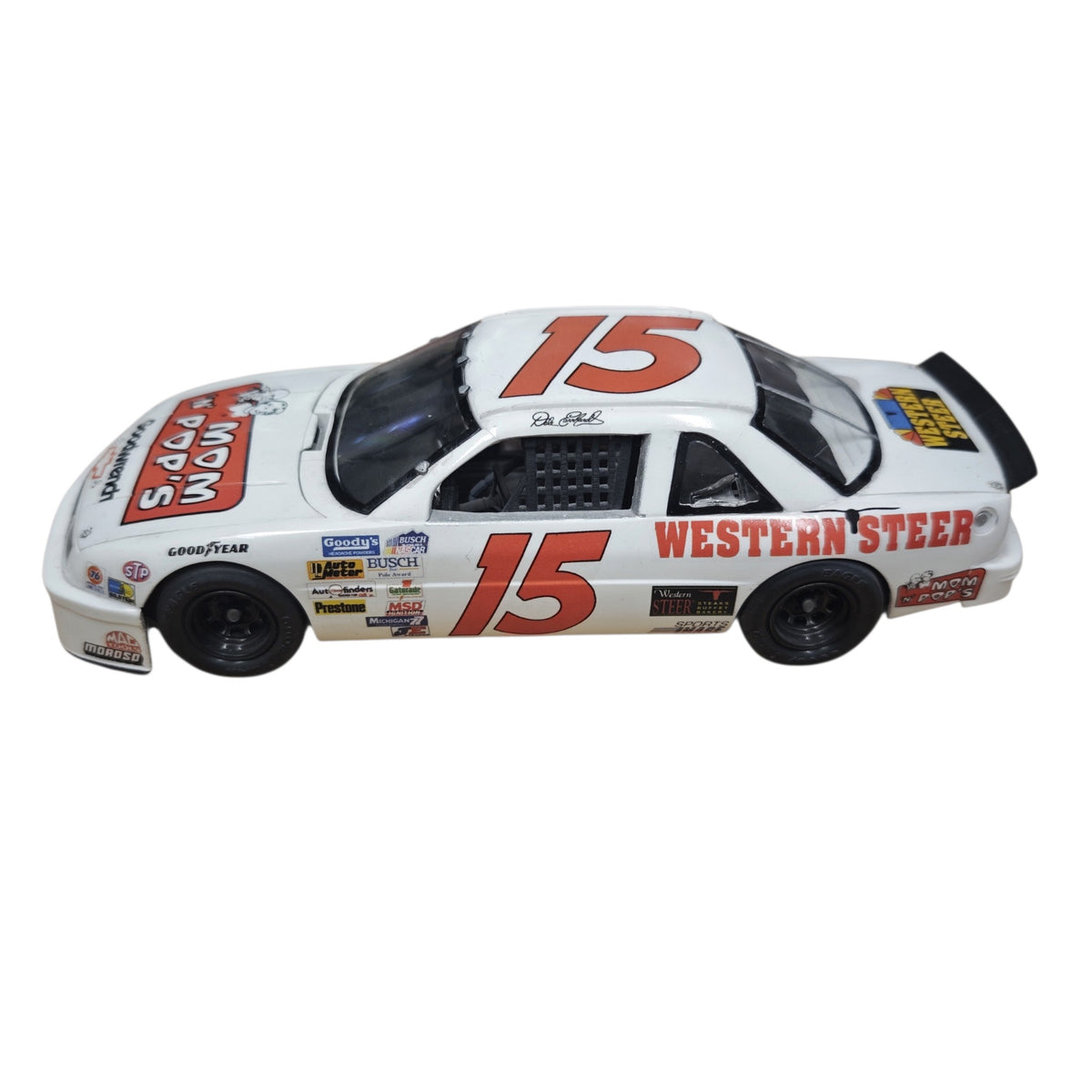 Modellauto NASCAR-Rennwagens Chevrolet Lumina Startnummer 15 Dale Earnhardt  Mom 'n Pop's Western Steer Ken Schrader