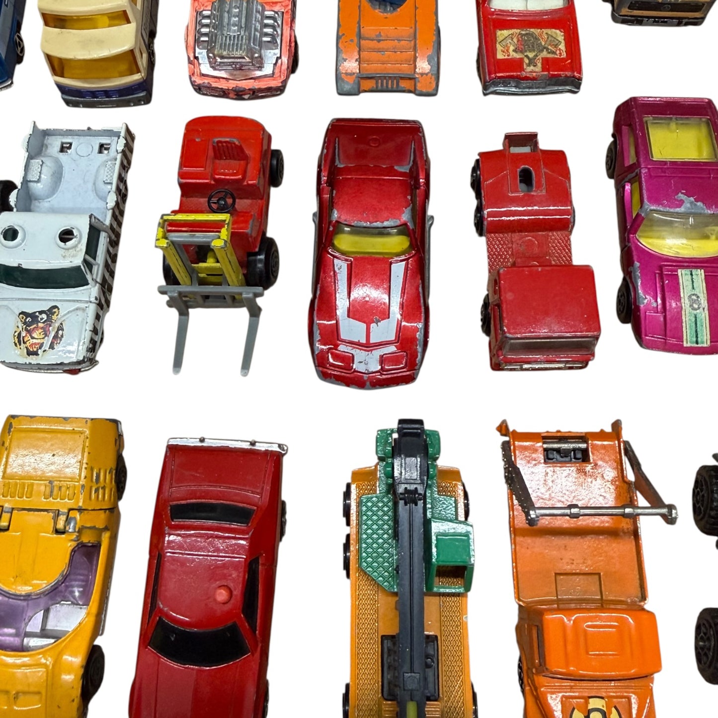 48 Stk Matchbox Autos Verschiedene alt