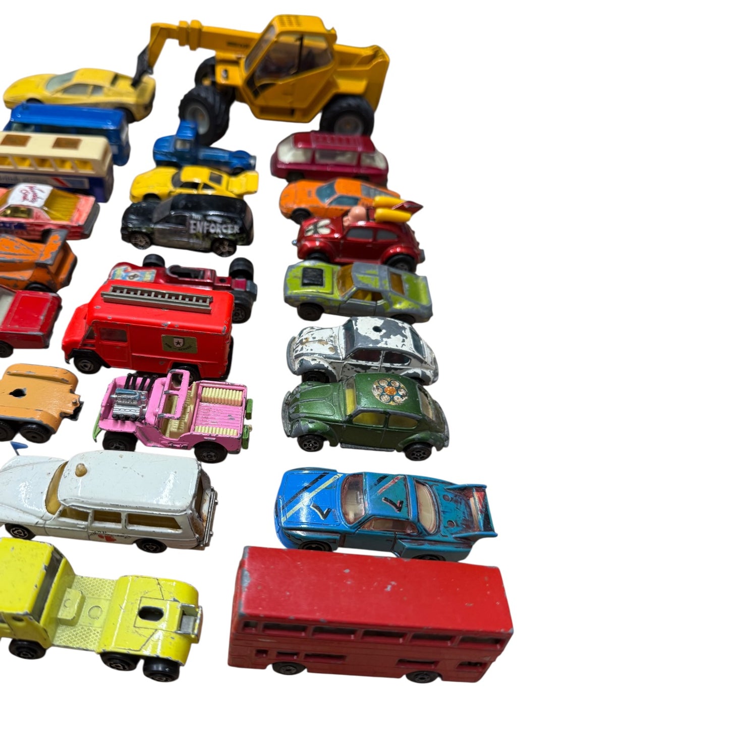 48 Stk Matchbox Autos Verschiedene alt