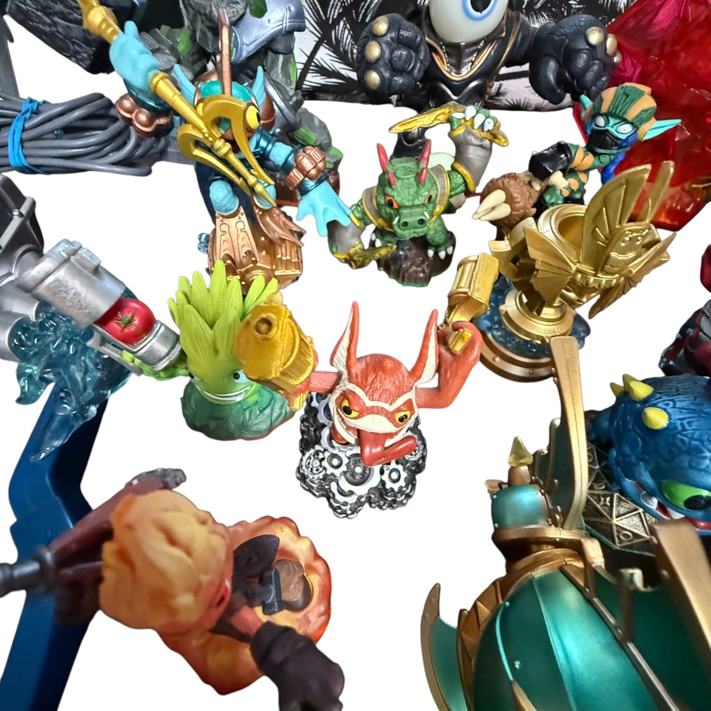 Skylanders LOT Konvolut 48 Stk. mit Portal