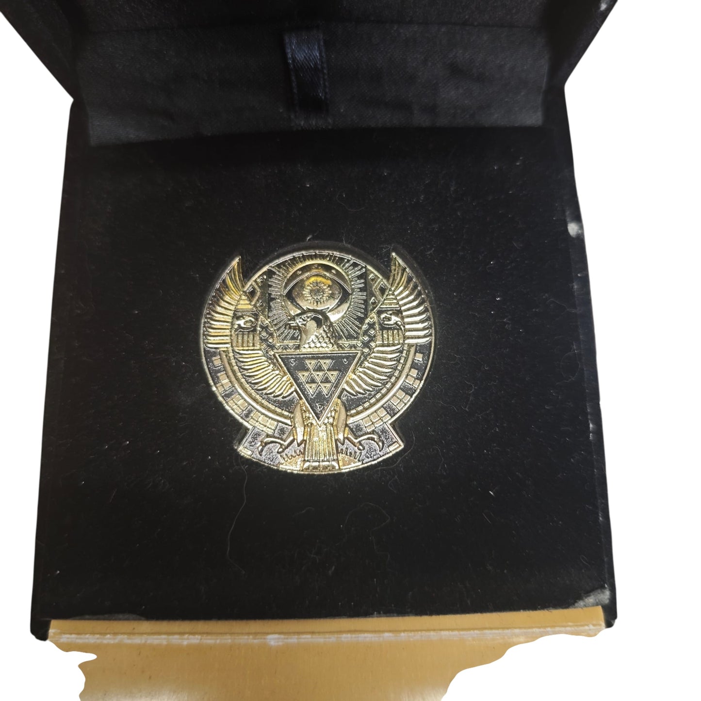 Destiny 2 Sammler-Pin Confluence of Light Emblem 02