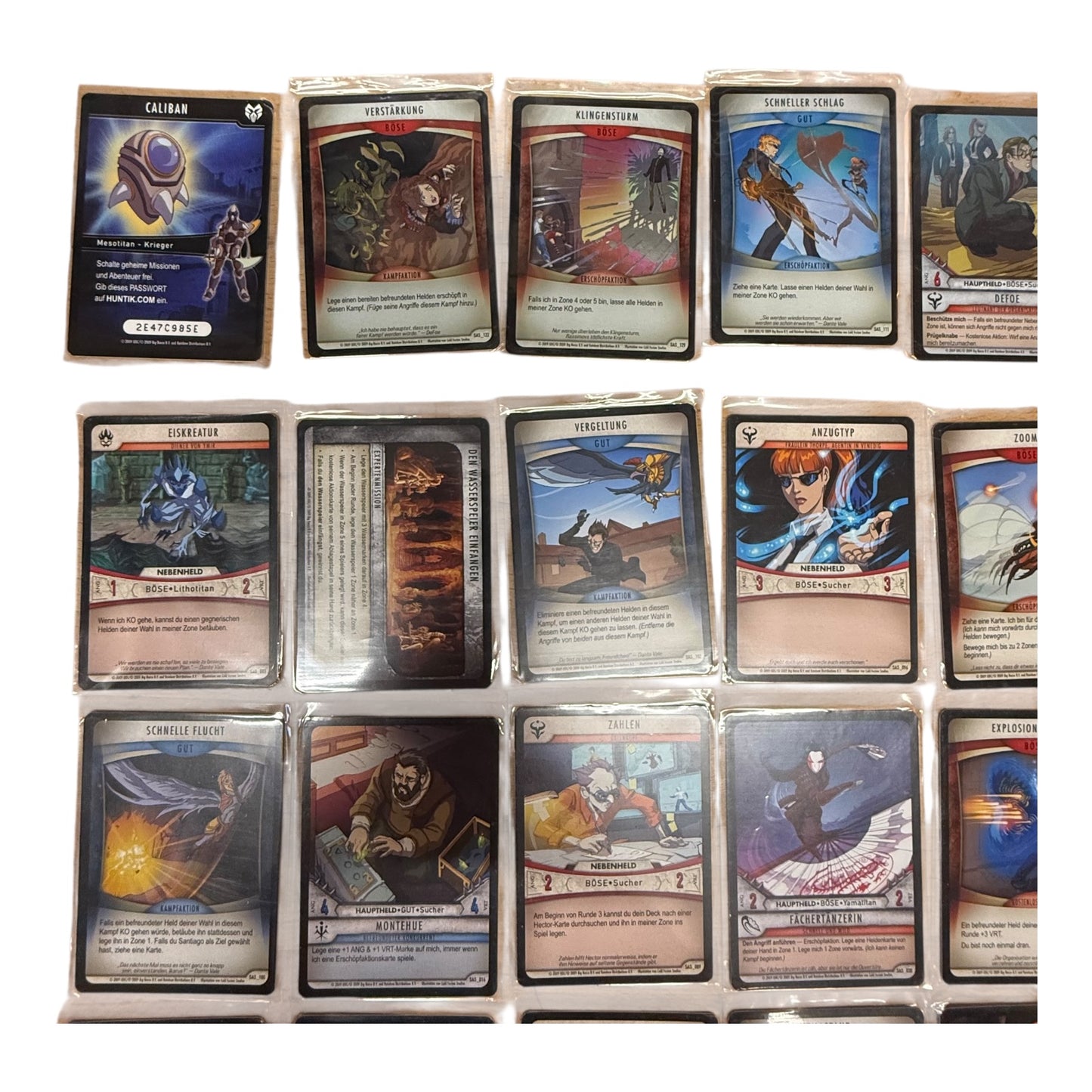 Huntik TCG 46 Stück davon 5 Holo Karten Sammelkarten